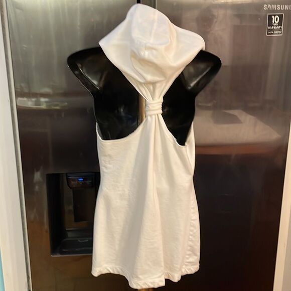 Small Miley Cyrus Max Azria white sleeveless hooded open front cardigan - Picture 6 of 10